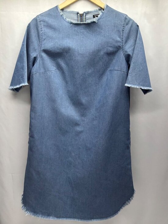 Who What Wear Dresses & Skirts - Who What Wear Womens Denim Frayed Hem Dress With Back Zip Closure Short Sleeves